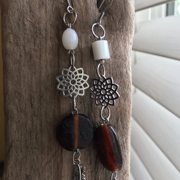 Earrings - Picture 2 of 2